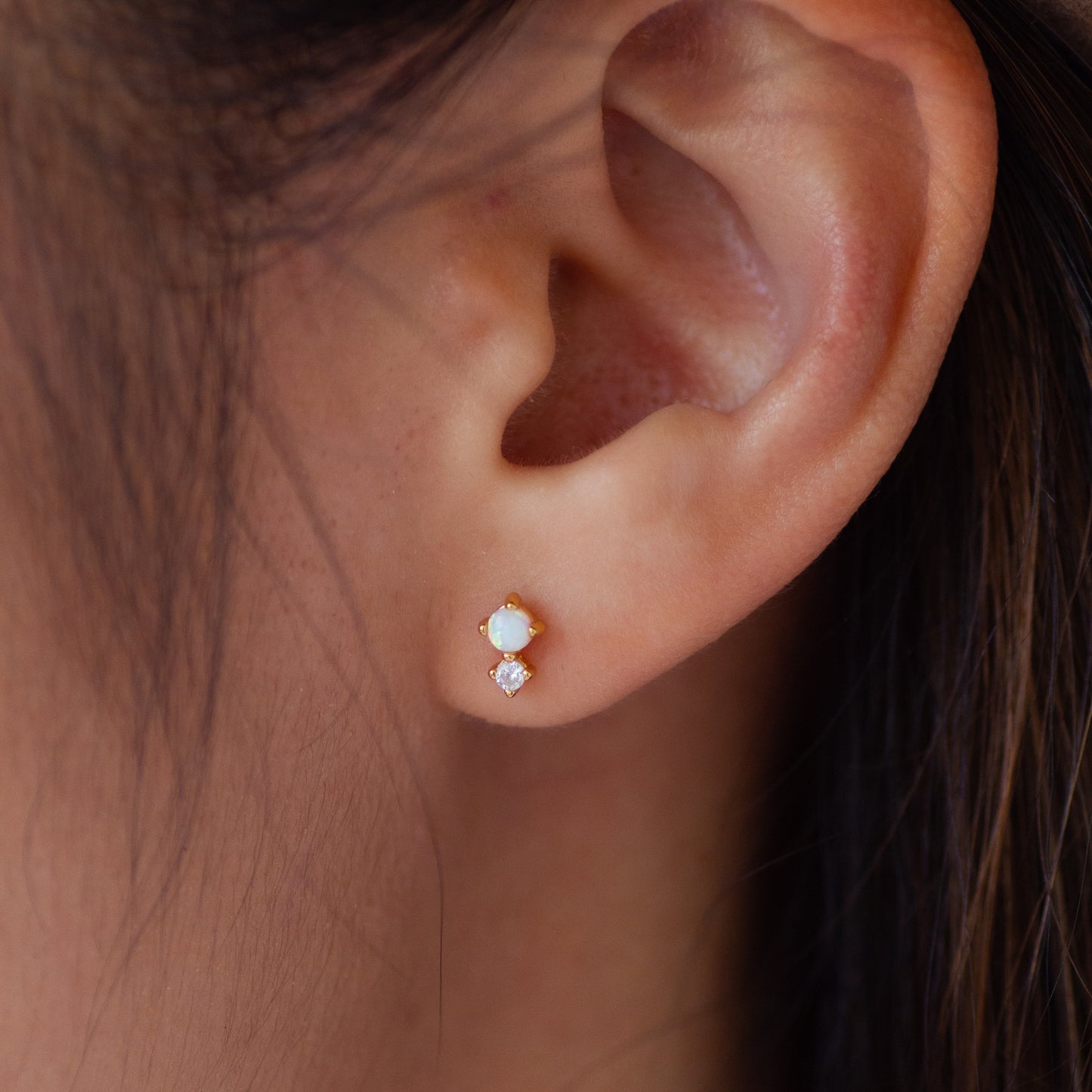 OLIVIA STUDS