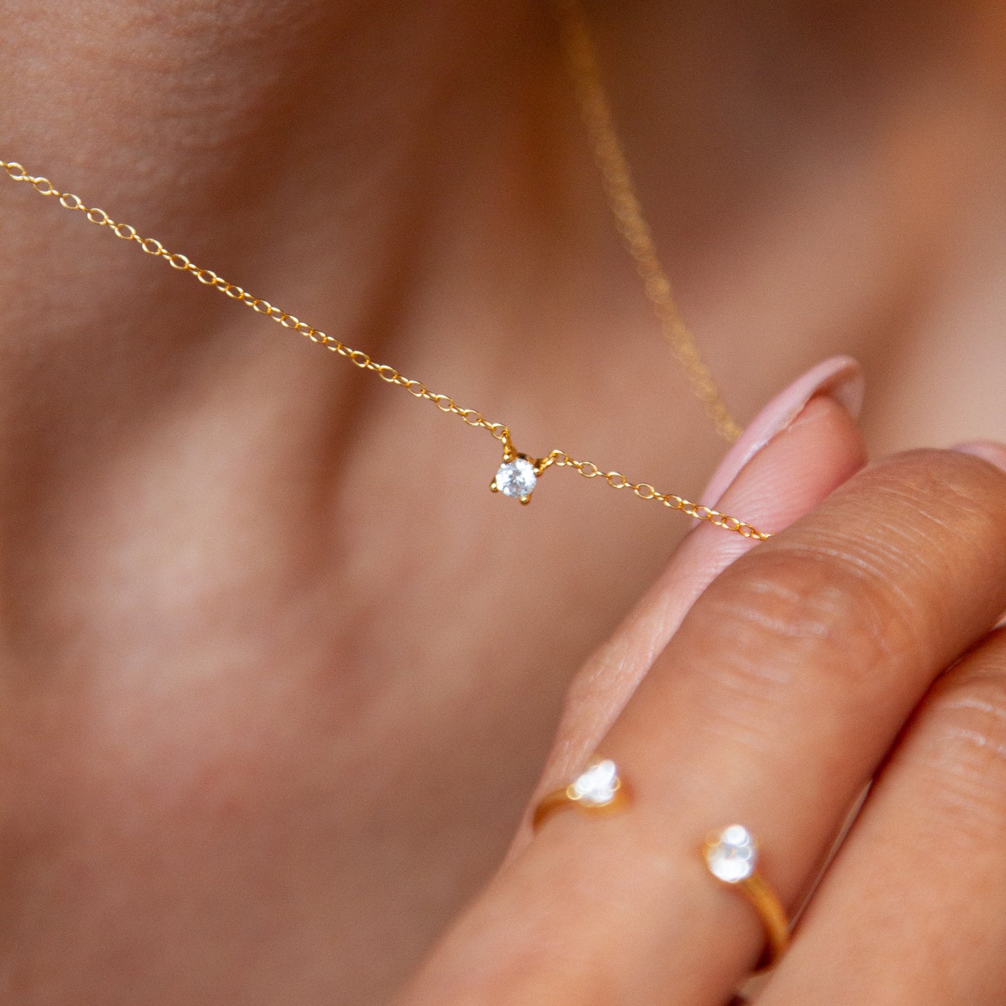 AMELIA NECKLACE